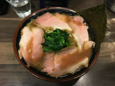 神田ラーメン　わいず（東京都千代田区）